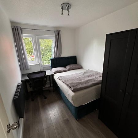 Modern 2 Bed Apartment & Free Parking Canterbury Exteriér fotografie