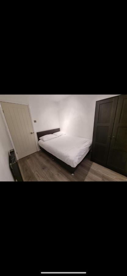 Modern 2 Bed Apartment & Free Parking Canterbury Exteriér fotografie